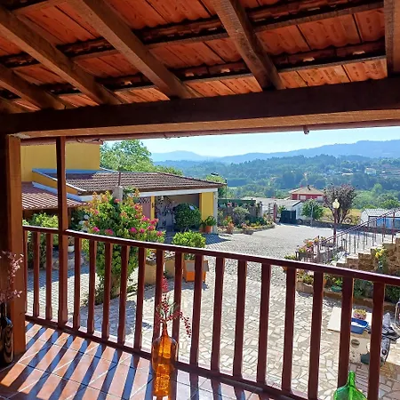 בית חווה Casa Oliveira *